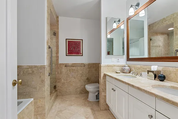 Rented by Corcoran | media 10