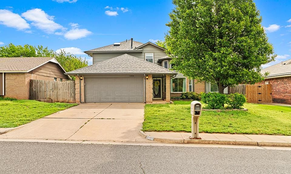1st image of 1304 San Fidel Ln