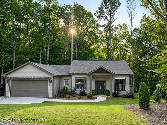 1st image of 292 Knollwood Dr