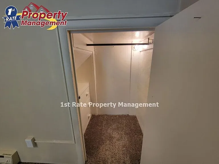 1102 N 7th St #2 — Photo 5