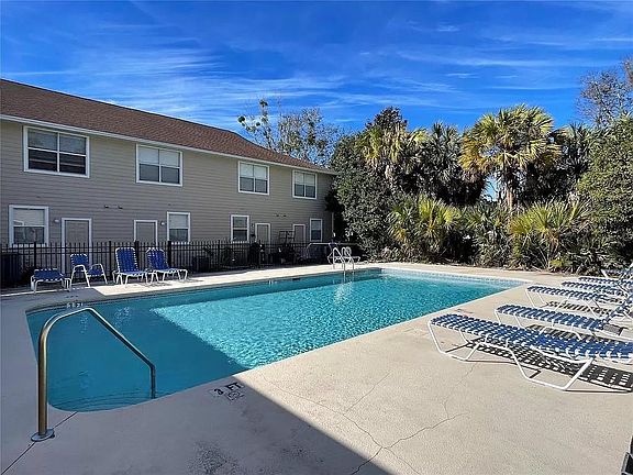 2nd image of 3901 SW 20th Ave APT 503