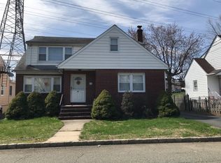 91 Mary St, Belleville, NJ 07109