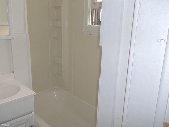 Bathroom (2)