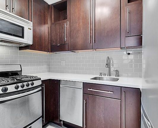 4th image of 214 Avenue A APT 2D