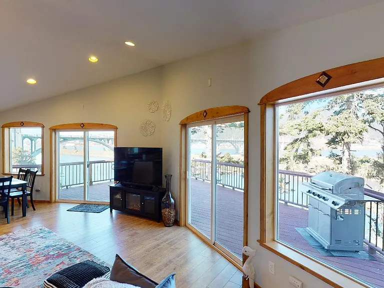 94451 Jerrys Flat Rd — Photo 72
