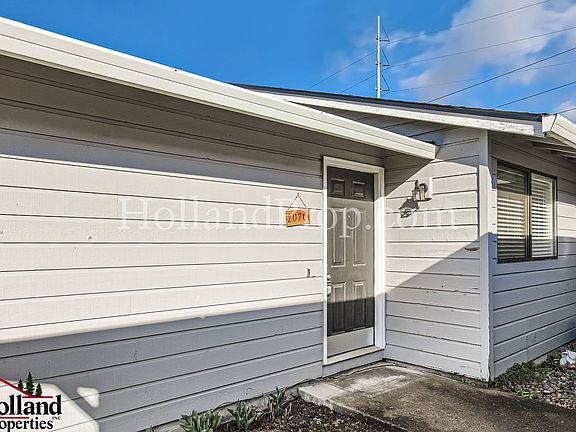 2nd image of 20759-20761 NW Lapine Way