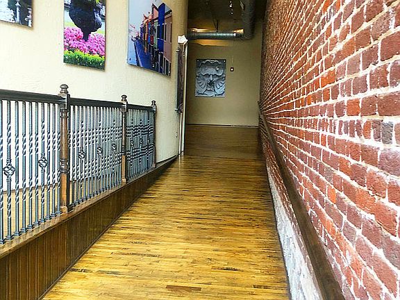 2nd image of 129 W Jackson Ave #103