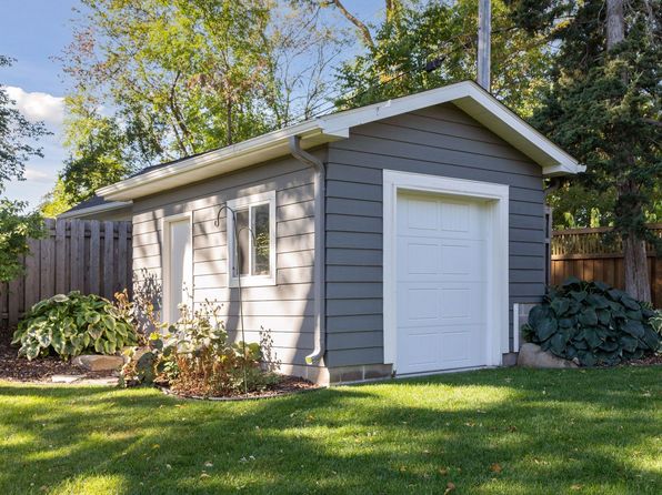 5516 Chantrey Rd, Edina, MN 55436