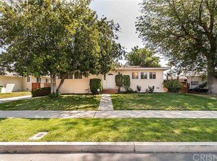 10952 Ruffner Ave, Granada Hills, CA 91344