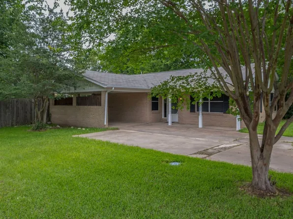 503 E Oak St, Edgewood, TX 75117