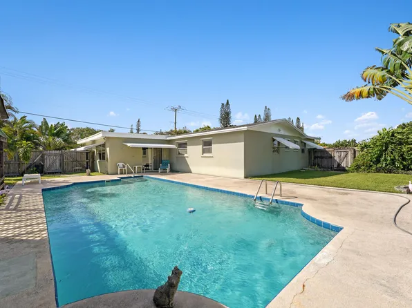 3482 Collin Drive, West Palm Beach, FL 33406