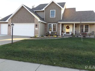 22 Holborn Ct, Washington, IL 61571