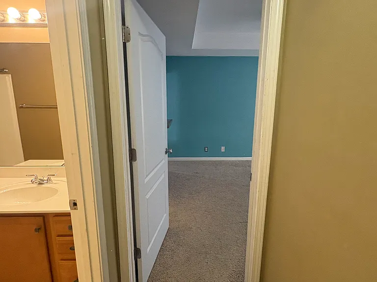 367 Andrew Dr — Photo 51
