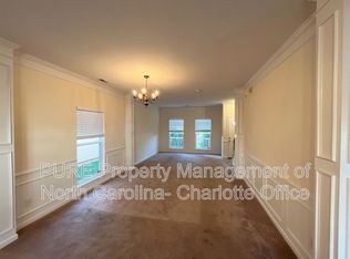 4803 Sunburst Ln, Charlotte, NC 28213