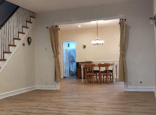 5727 N Front St, Philadelphia, PA 19120