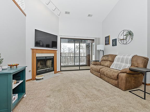 3rd image of 18030 66th Ct APT 2S