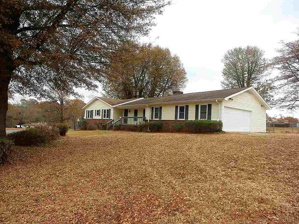 1st image of 110 Lakemont Dr