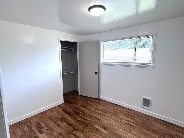 115 Barbara Ln — Photo 14