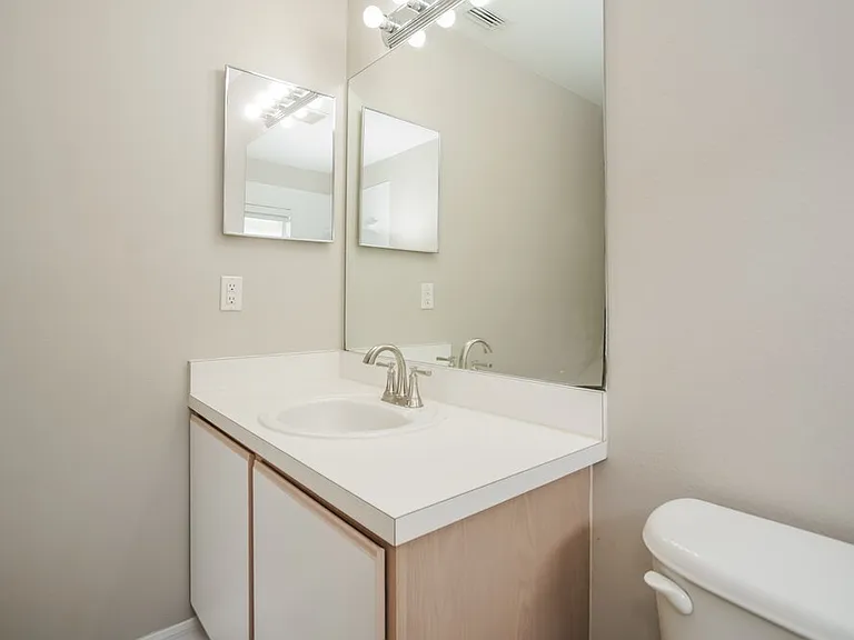 12914 Fieldmoor Ct — Photo 15