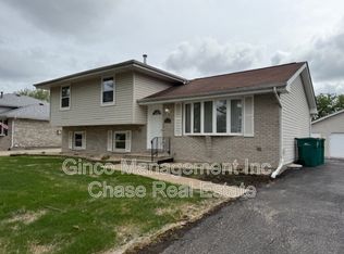 2505 La Brecque Dr, Plainfield, IL