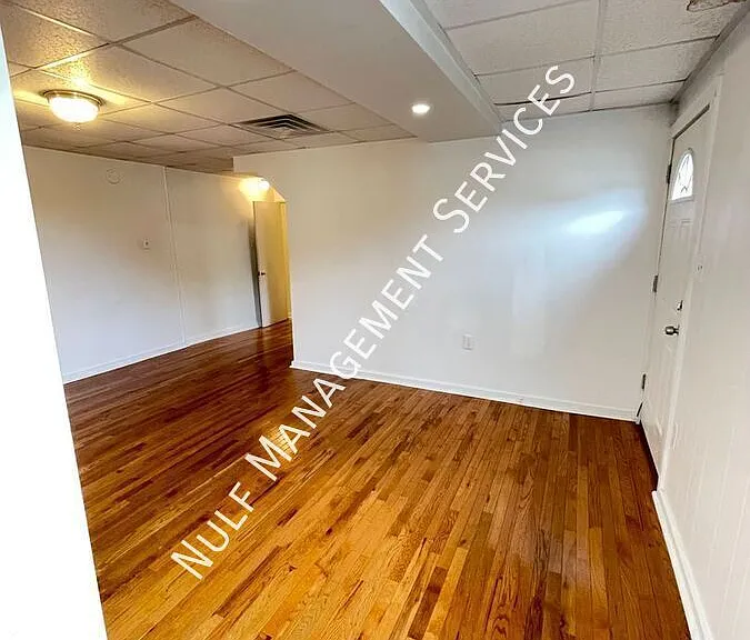 318 Saline St #2 — Photo 2