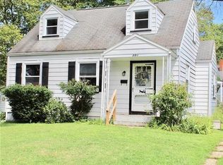 209 Cedar Rd, Hellertown, PA 18055