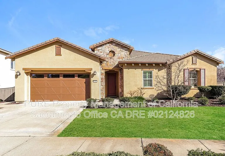 5281 Brentford Way — Photo 1