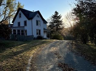 251 Edge Hill Rd, Sharon, MA 02067