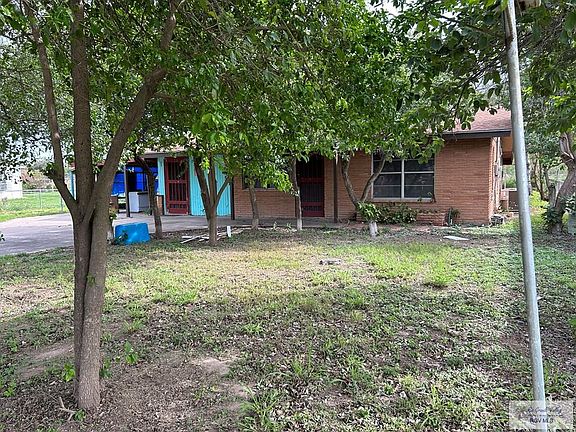 2nd image of 310 San Luis St