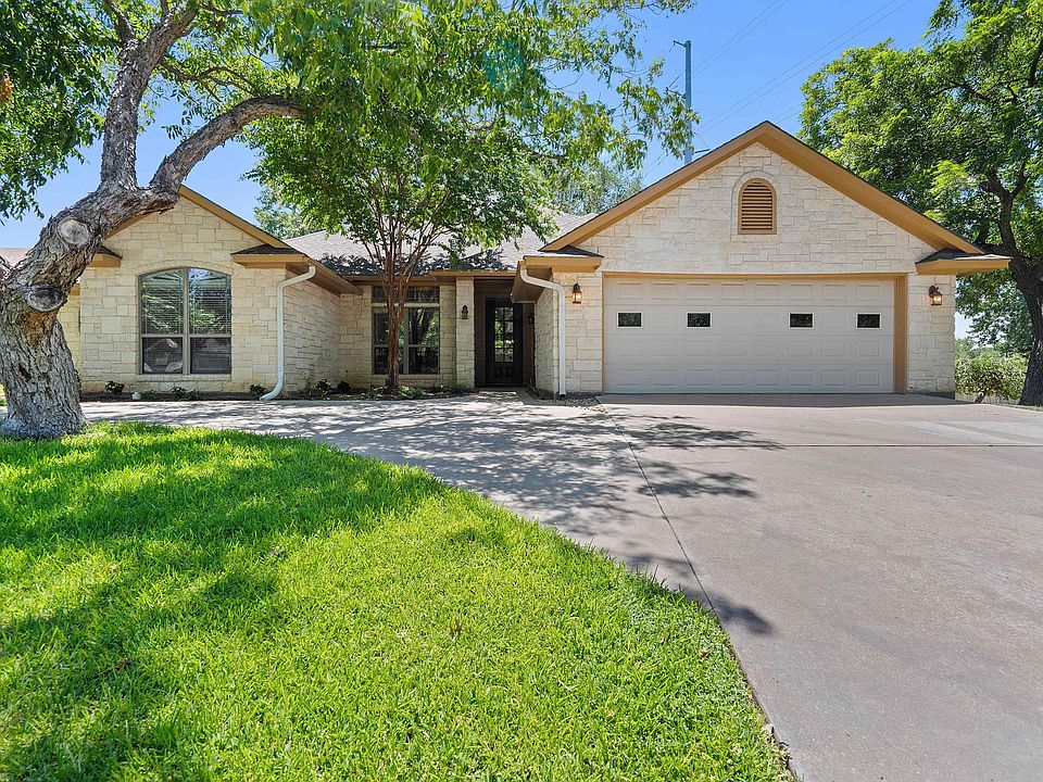 1st image of 265 Meadowlakes Drive