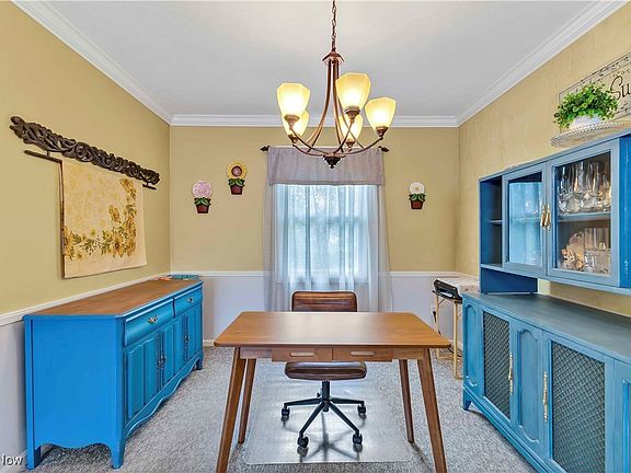 5th image of 19755 Jamestown Cir