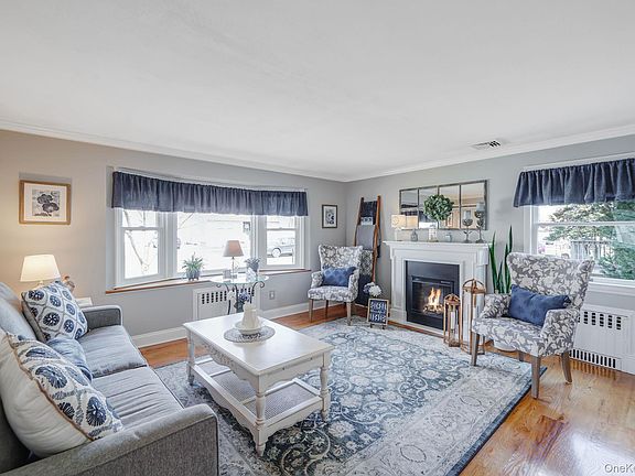 5th image of 38 Roslyn Street