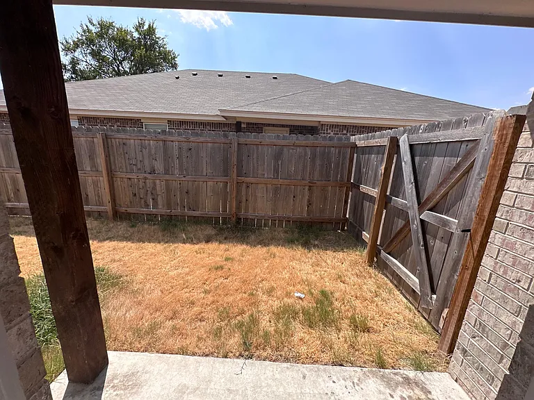 1239 Liberation Ln #B — Photo 24