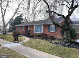 539 S Coldbrook Ave, Chambersburg, PA