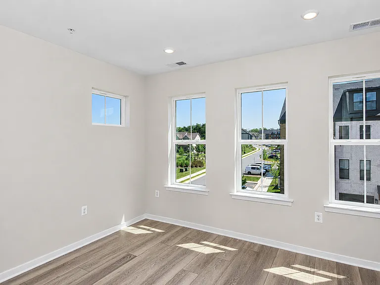 42126 Hazel Grove Ter — Photo 42