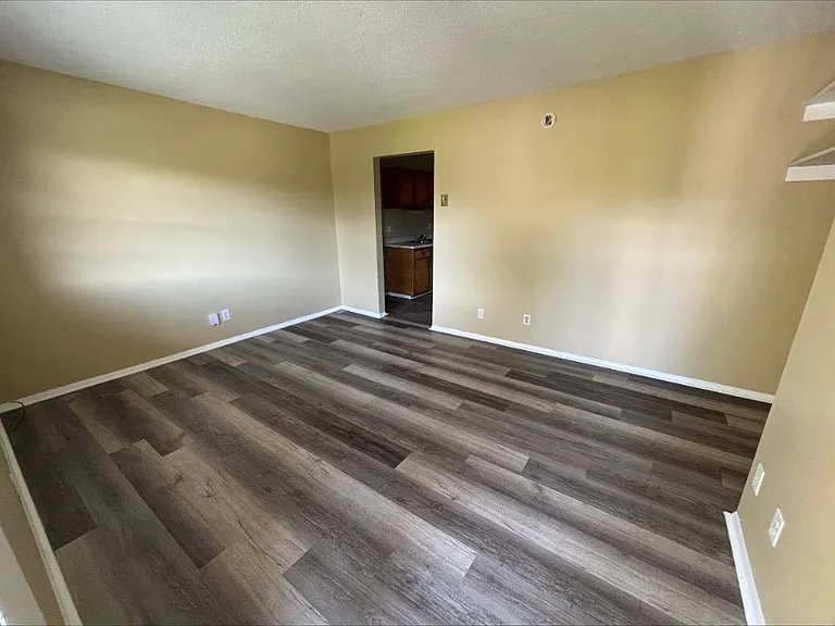 2500 Highland Dr #A1 — Photo 6