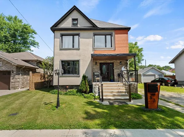 53 Askew St, Leamington, ON N8H 1Y1