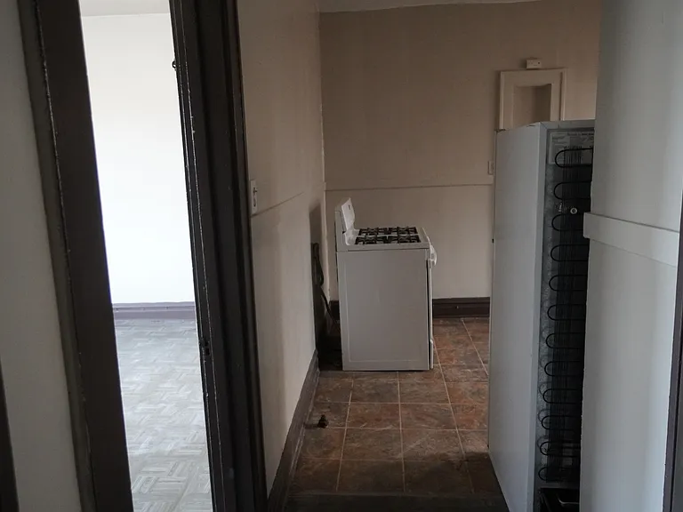 130 E 13th Ave #6 — Photo 7