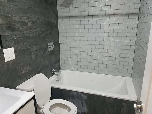 Rented by The Hamilton Group | media 45