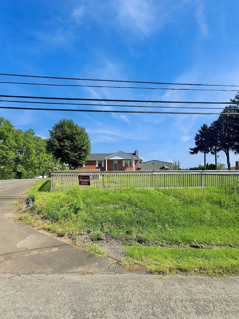 7906 Steubenville Pike — Photo 2