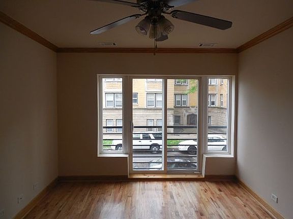 3rd image of 2552 W Rosemont Ave APT 1