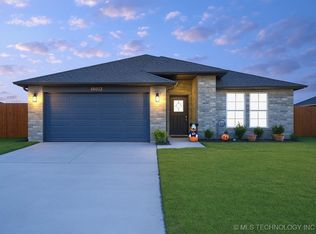 15013 S Oak St, Glenpool, OK 74033
