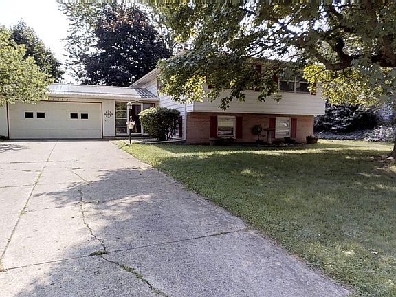 5th image of 58368 Hilly Ln