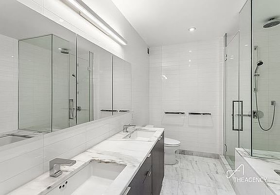 5th image of 101 Warren St APT 2330