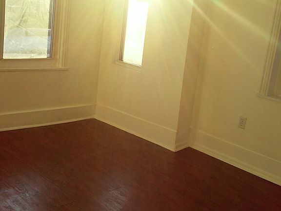 4th image of 1522 W Westmoreland St APT 3