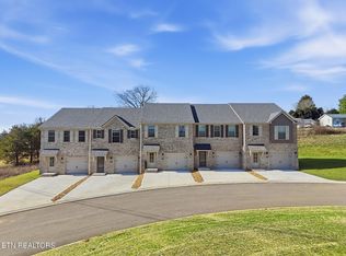 8938 Keenberg Ln, Knoxville, TN 37931