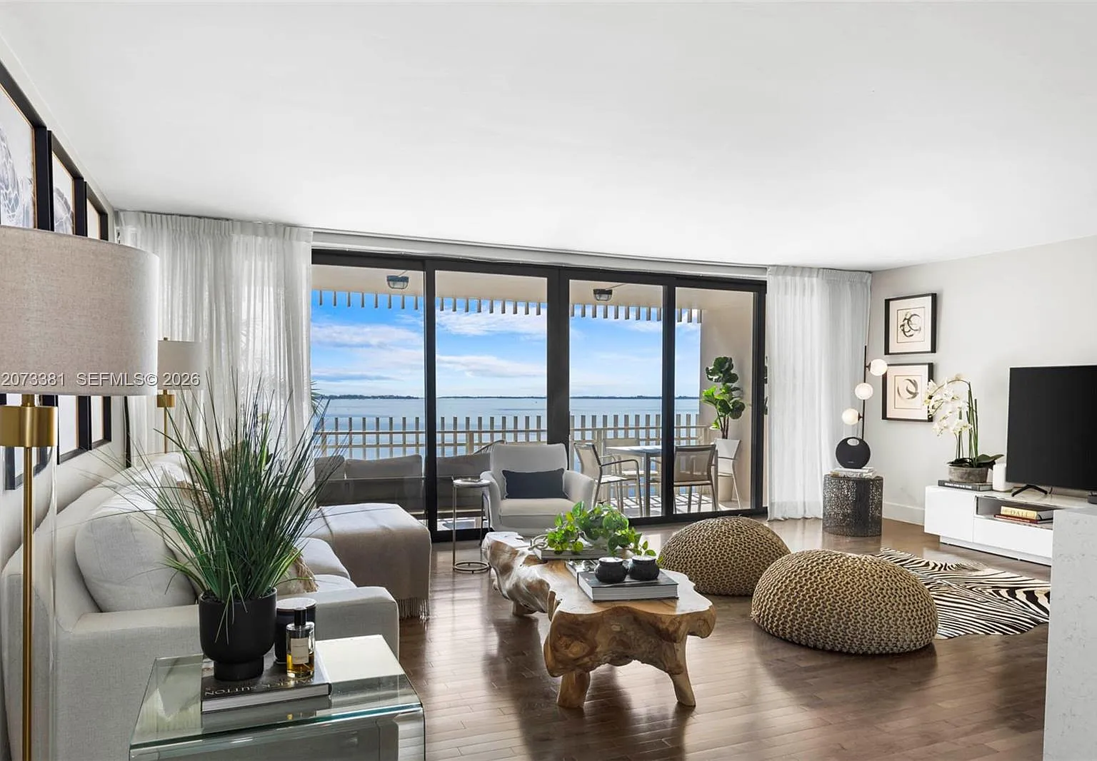 Grove Isle Condo — Photo 1