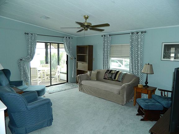 2nd image of 2425 Harden Blvd Lot 94