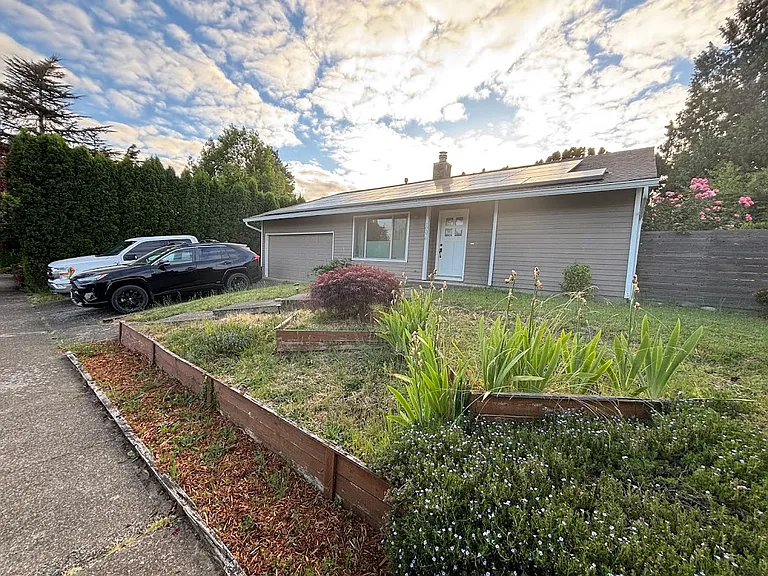 10370 SW 130th Ave — Photo 1