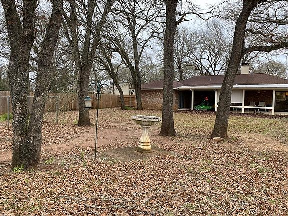 5th image of 8690 Windsong Dr